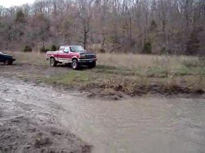 1995 Ford F-150 - Mudding