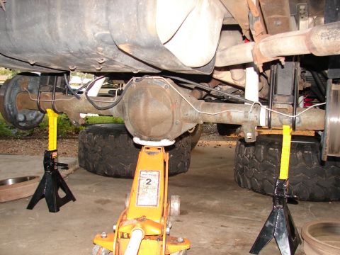 1996 Ford Bronco - Before 8.8 install