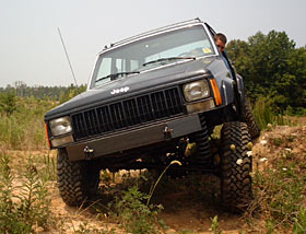 1988 Ford Bronco - cherokee bumper, pretty nice!!!