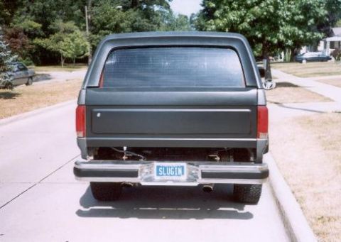 1988 Ford Bronco - broncasaurus after body lift - back