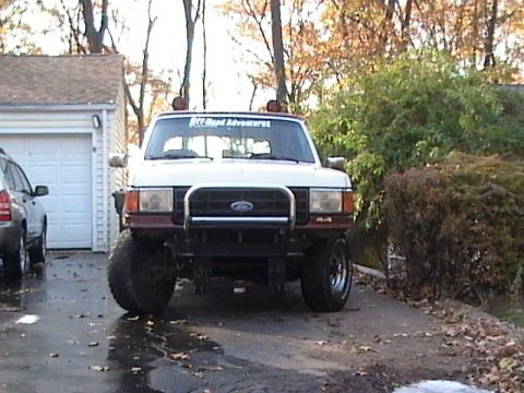 1990 Ford Bronco - the new bull bar