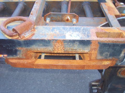 1979 Ford F-350 - Rear support jack release locking handle in the locked position