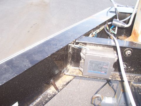 1979 Ford F-350 - Break-away trailer brake activator will apply trailer brakes even after tow vehicle plug has been disconnected