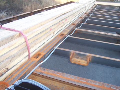 1979 Ford F-350 - center tie-downs (wiring is temporary brake light wiring)