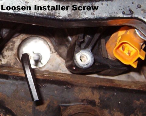 1999 Ford Crown Victoria - Once the insert is torqued properly, the screw must be loosened to release the tip from the insert.