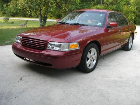 2003 Ford Crown Victoria LTD photo