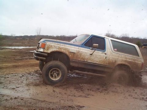 1990 Ford Bronco - 127