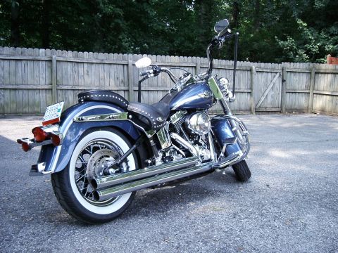 2003 Harley-Davidson Softail photo