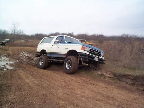 1990 Ford Bronco - 123