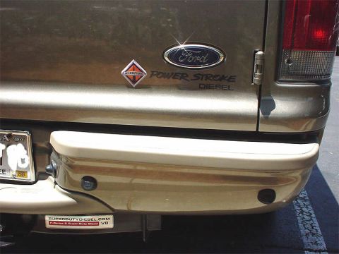 2004 Ford Excursion photo