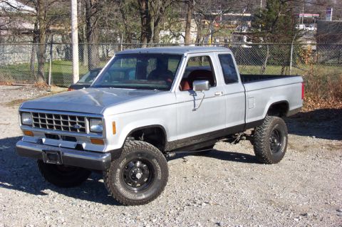 1987 Ford Ranger - And there's how it will look w/o the Lund sun visor I have for, and still with tape on the door handles.