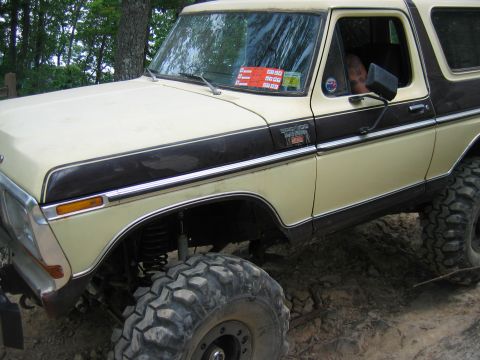 1992 Ford Mustang - This 1978 Ford Bronco is equipped for off-road adventures.