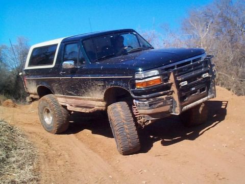 1990 Ford Bronco - X