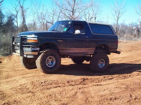 1990 Ford Bronco - CC