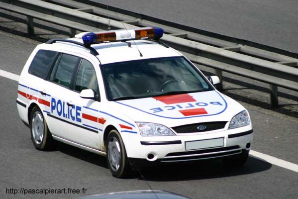 the same station wagon,  from Autotitre.com web site