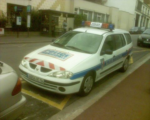 1991 Ford Crown Victoria - city of Nogent sur Marne/France Renault Laguna