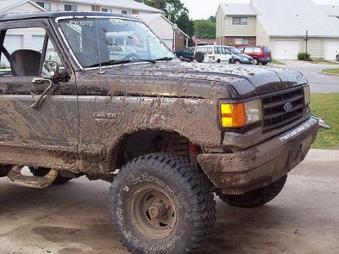 1998 Ford Bronco photo