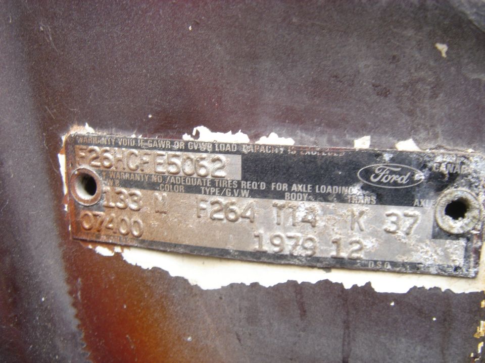 Ford warranty plate stamped F26HCFE5062 with type F264 and 1979 12 date code