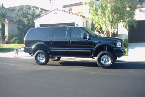 2001 Ford Excursion - Side Shot of X