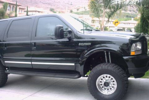 2001 Ford Excursion - 16X8 with 35's (315)