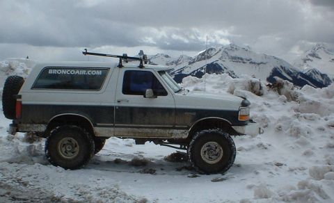 1993 Ford Bronco - Still tons of snow up here