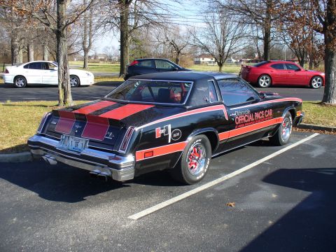 1991 Ford Probe - This Oldsmobile 442 W-30 pace car features distinctive red racing stripes and official pace car badging.