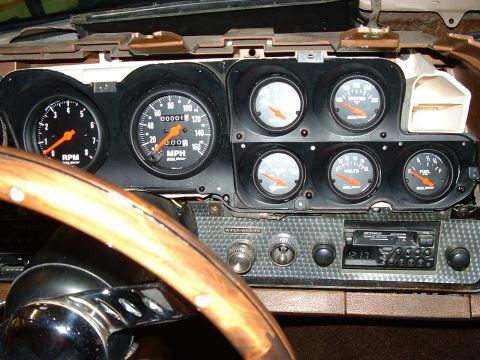 1978 Ford Ranchero - autometer 2