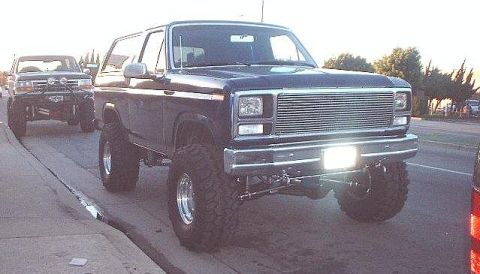 1982 Ford Bronco photo