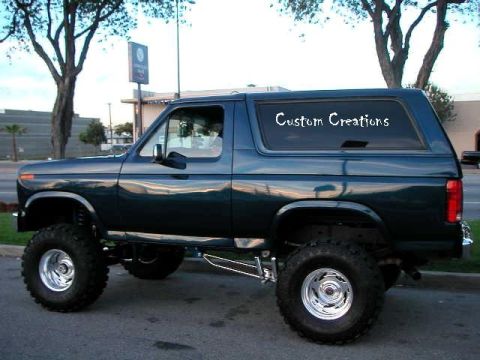 1982 Ford Bronco photo