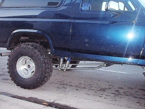 1982 Ford Bronco photo