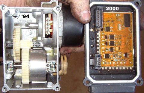 1999 Ford Crown Victoria - I found a good module on a damaged 2000 Grand Marquis servo, so I'm installing it onto the '94 servo motor.