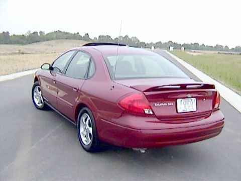 2002 Ford Taurus - This 2002 Ford Taurus is shown from the rear, a spoiler and a clean body style.