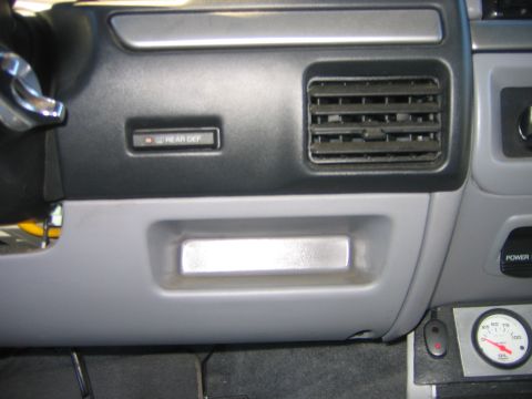 1995 Ford Bronco - Look at the stupid thing, for me it is worthless.