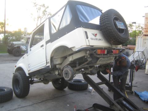 1987 Suzuki Samurai “Sammy”