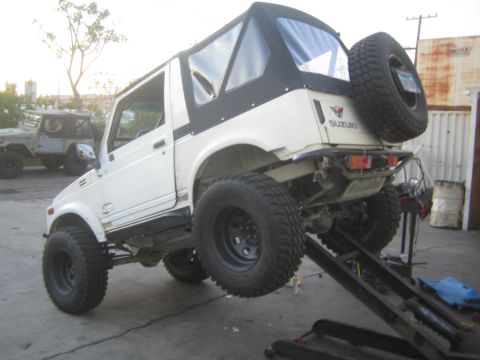 1987 Suzuki Samurai “Sammy”