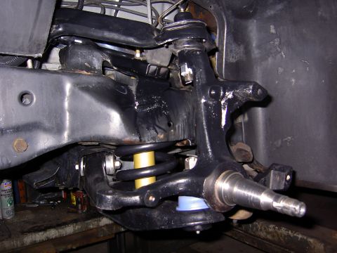 1984 Ford LTD Crown Victoria - going back together, droop stops installed
