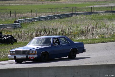 1984 Ford LTD Crown Victoria - Braking hard into turn 9 at 105mph