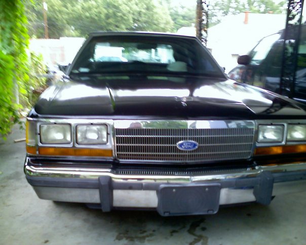 1991 Ford Crown Victoria LTD “INSANE”