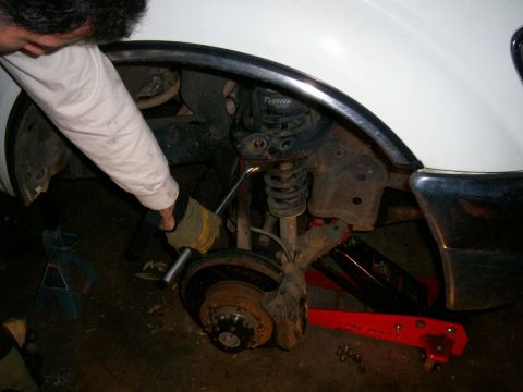 1993 Ford Bronco - Separating upper bj from upper ca