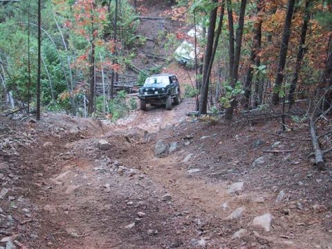 1995 Ford Bronco - This is Alex starting up the hill Don broke on.