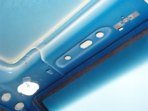 1999 Ford Crown Victoria - LHF visor insert & clip nut.