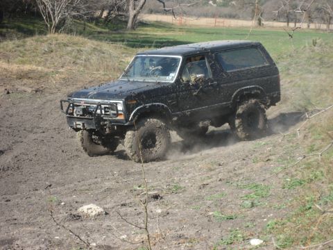 1986 Ford Bronco - playing at the ranch