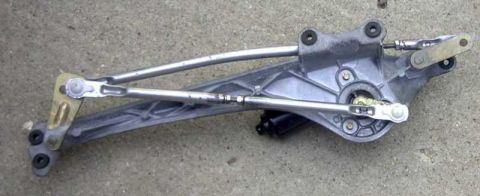 1997 Ford Taurus - Modified linkage for the uno wiper mod