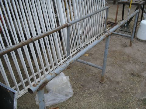 1990 Ford Bronco - material rack.