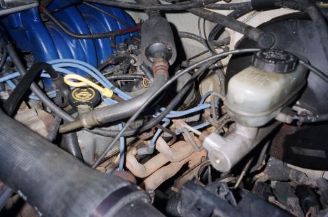 1989 Ford Bronco - mustang headers!