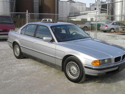1998 BMW 7 Series photo