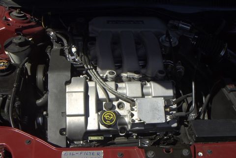 1999 Ford Taurus - The *clean* 24v Duratec engine