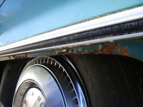 1971 Mercury Marquis - Fender Skirt - Surface Rust