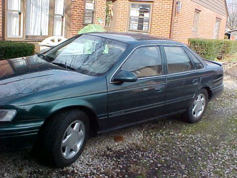 1995 Ford Taurus - Driver Side