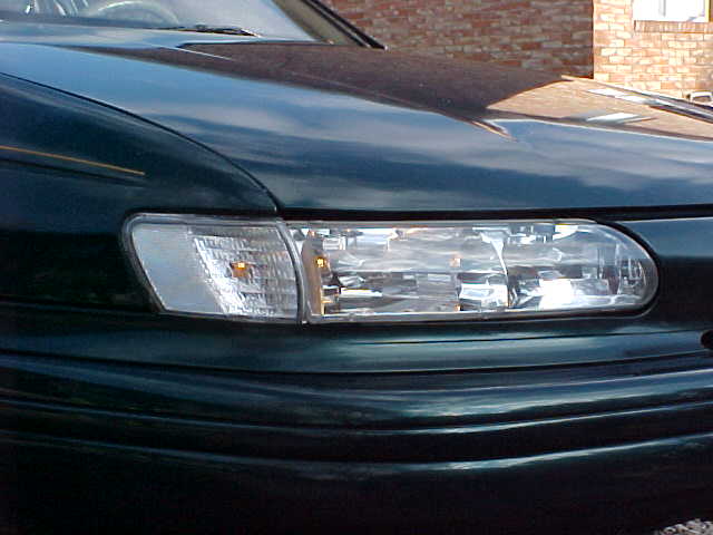 Clear Corners with White bulbs.